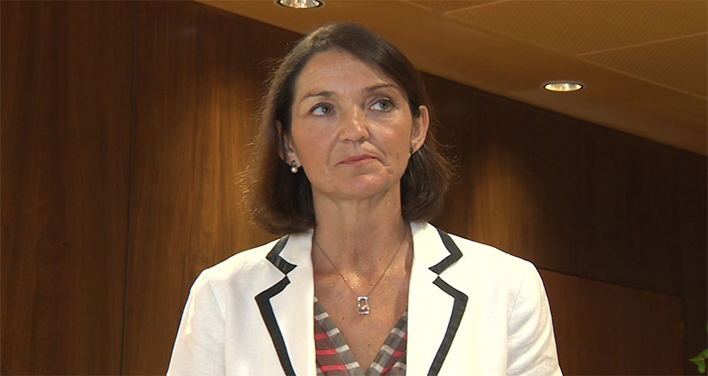 La Ministra de Industria, Comercio y Turismo anuncia un plan de apoyo a la competitividad del comercio minorista