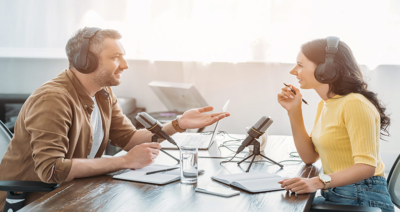 6 podcasts que te ayudarán a ser más productivo en 2021