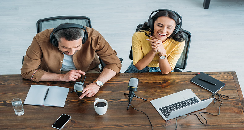 Estos 6 podcasts te harán más inteligente