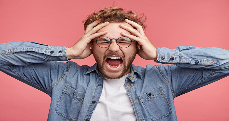 El volumen y ritmo de trabajo y la presión,  principales causas de estrés laboral