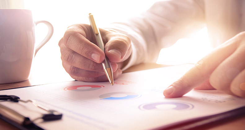 Protege tu negocio consultando informes de empresas