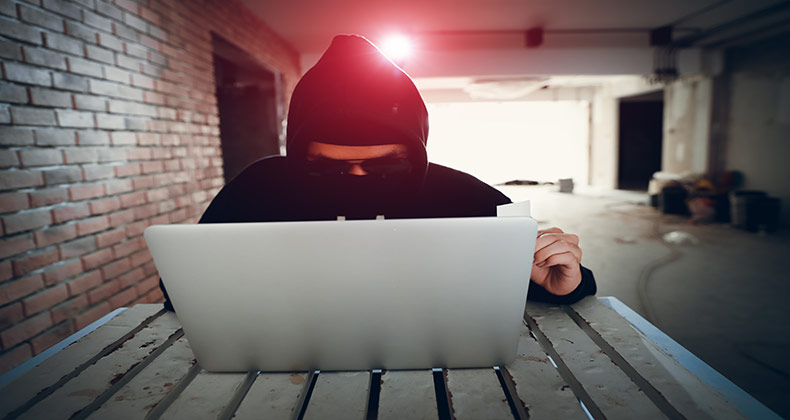 7 formas prácticas de proteger a tu empresa de los piratas informáticos y los ataques de phishing