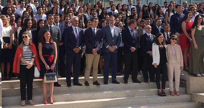 Rajoy asegura que el AVE llegará a Galicia y País Vasco «a la mayor celeridad posible»