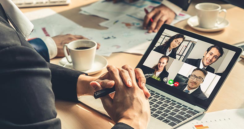 Cómo realizar un seguimiento de tus empleados remotos y garantizar una gestión de tareas eficiente