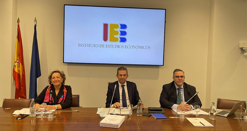 Libro Blanco para la Reforma Fiscal en España