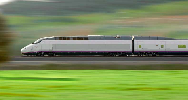 Renfe adelanta a este domingo la venta de una nueva tanda de billetes AVE a 25 euros