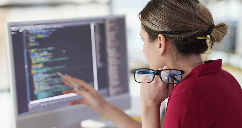 La resolución de problemas y la capacidad analítica son las habilidades más valoradas en los programadores