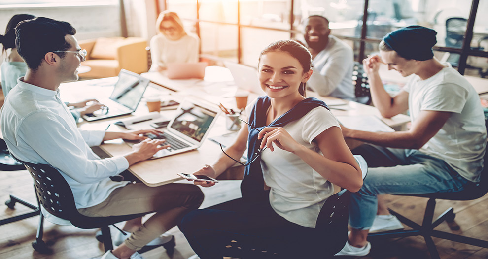 La satisfacción laboral en España cae tres puntos en un año y se sitúa por debajo de la media europea
