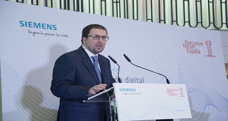 El secretario general de Industria y Pyme incide en el consenso y la mirada a largo plazo