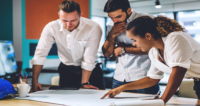 3 signos clave que te indican que debes cambiar el plan de negocio de tu startup