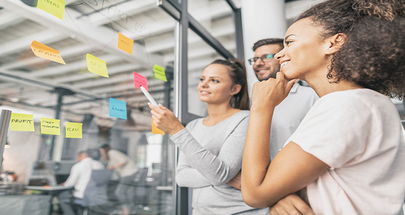 Las 3 personas que necesitas para una tormenta de ideas exitosa