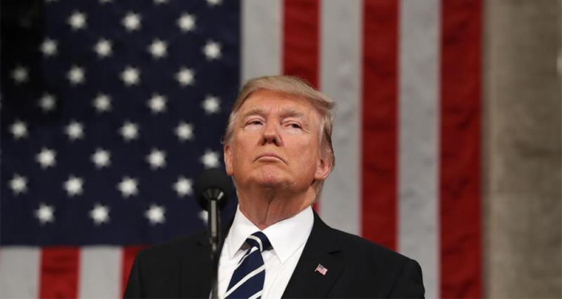 La UE insta a Trump a «evitar una disputa comercial mayor» y avisa que responderá «de forma proporcional»