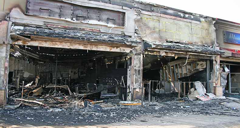 Uno de cada tres incendios en comercios se produce en los meses de verano