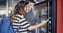 usuarios-maquinas-vending-menos-24-anos-jovenes-poco-tiempo-e-impulsivos